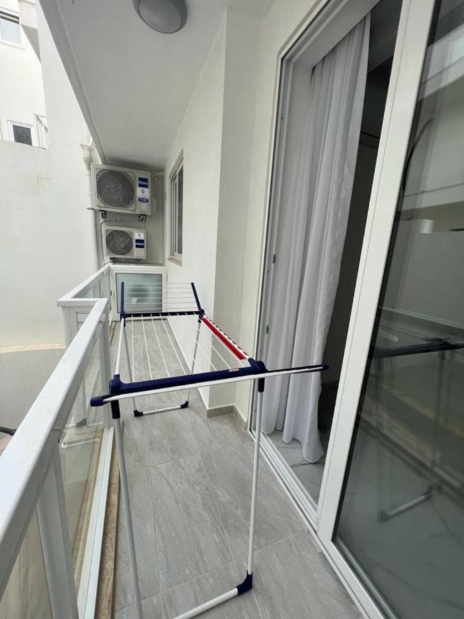 Skylark 2 Apartment With Terrace Is-Swieqi Exteriör bild